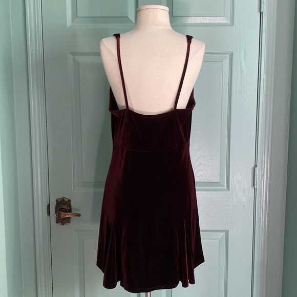 RARE VINTAGE VICTORIA’S SECRET deep chocolate brown velvet skater twirl dress - Picture 6 of 13